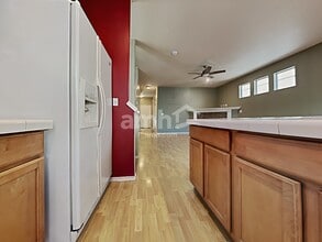 17633 SW Falling Leaf Ct in Beaverton, OR - Foto de edificio - Building Photo