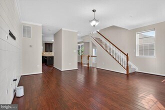 7714 sentry Terrace in Severn, MD - Building Photo - Building Photo