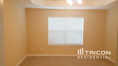 300 Stone Ridge Way in Covington, GA - Building Photo - Building Photo