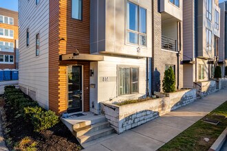 1212 Hawkins St in Nashville, TN - Foto de edificio - Building Photo