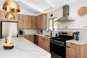 2107 Colfax Ave in Austin, TX - Building Photo - Building Photo