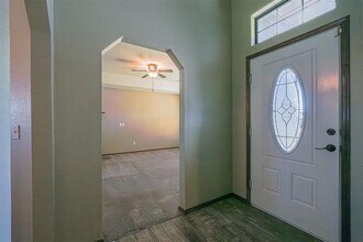 11857 NW 7th St in Yukon, OK - Building Photo - Building Photo