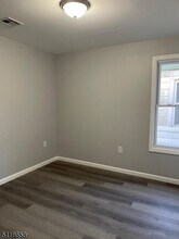 95 S Munn Ave-Unit -3 in Newark, NJ - Building Photo - Building Photo