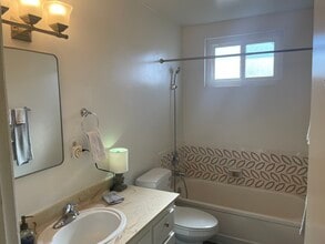 New Yorker in Downey, CA - Building Photo - Building Photo