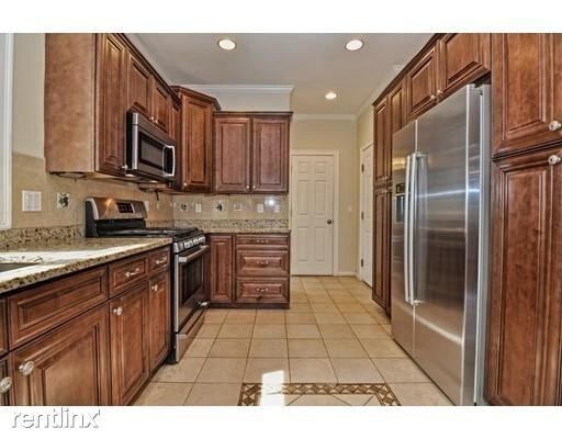 368 Boylston St-Unit -Unit B in Newton, MA - Building Photo - Building Photo