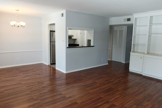 property at 3730 Fairfield Ave