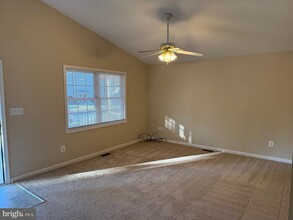 328 12th St in Colonial Beach, VA - Building Photo - Building Photo