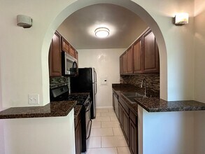 12618 Pacific Ave, Unit 01 in Los Angeles, CA - Building Photo - Building Photo