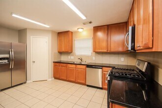 1806 Adobe Falls Dr in Spring, TX - Building Photo - Building Photo