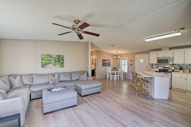 9896 61st Terrace in Sebastian, FL - Building Photo - Building Photo