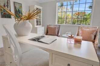 441 4th Ave S in Naples, FL - Building Photo - Building Photo