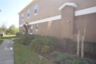 1570 Scarlet Oak Loop in Winter Garden, FL - Building Photo - Building Photo