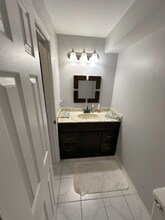 1183 Foxboro Ln in Bartlett, IL - Building Photo - Building Photo