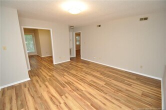 3901 Lexington Dr in Raleigh, NC - Building Photo - Building Photo