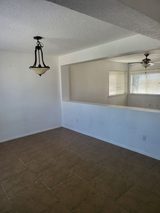 8336 Millstream Pl NW in Albuquerque, NM - Building Photo - Building Photo