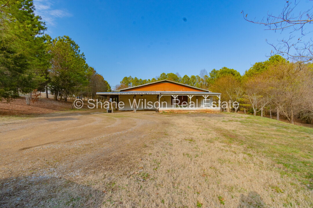 5384 Blair Rd in Cohutta, GA - Building Photo