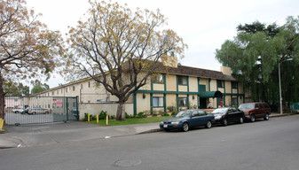 9040 Cedros Ave Apartments