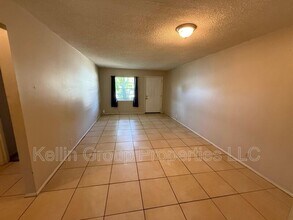 5651 Struthers Ct in Winter Haven, FL - Foto de edificio - Building Photo