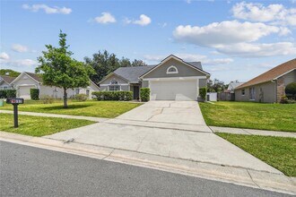 1317 Ravida Woods Dr in Apopka, FL - Building Photo - Building Photo