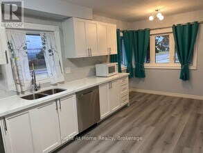 263 Franklin St S in Kitchener, ON - Building Photo - Building Photo