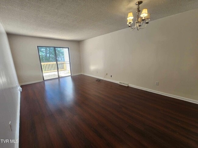 1552 Colony Park Dr in Johnson City, TN - Building Photo - Building Photo