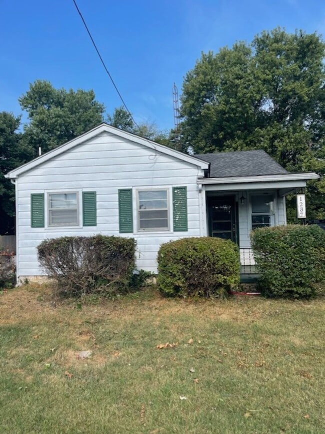 property at 1237 Durbin Dr