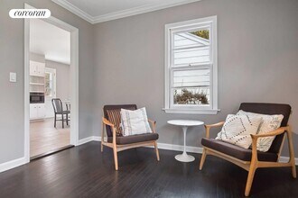 452 Bridgehampton-Sag Harbor Turnpike in Bridgehampton, NY - Building Photo - Building Photo