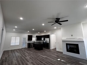 12 Celtic Dr in Bella Vista, AR - Foto de edificio - Building Photo