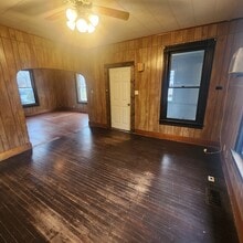 124 Kentucky Ave in Danville, IL - Building Photo - Building Photo