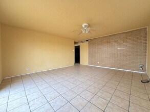 10004 Odessa Ln in El Paso, TX - Building Photo - Building Photo