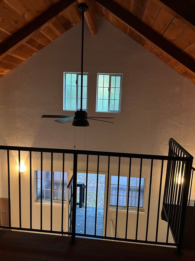 41500 Wilderness Lodge Rd in Branscomb, CA - Building Photo - Building Photo