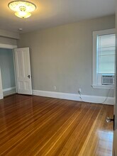 132 Riverside St in Watertown, MA - Building Photo - Building Photo