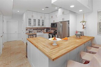 1648 Adams St in Hollywood, FL - Building Photo - Building Photo