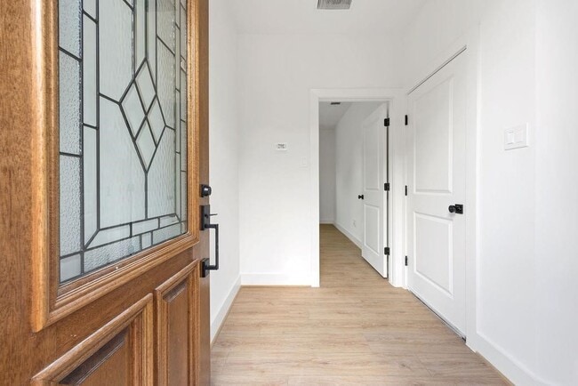 property at 2121 Hoskins Dr