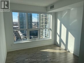 1255 Bayly St in Pickering, ON - Building Photo - Building Photo