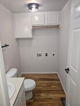 222 W Hereford St in Gladstone, OR - Building Photo - Building Photo