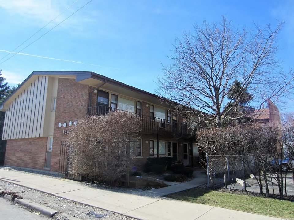 5342 N Kedzie Ave in Chicago, IL - Foto de edificio