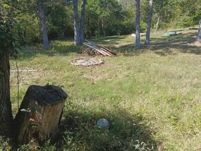 857 Twin Oak Dr in Hillsboro, MO - Building Photo - Building Photo