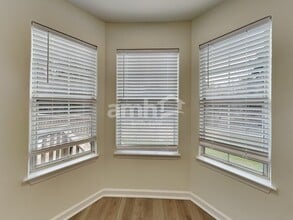 25 Crossvine Way in Simpsonville, SC - Foto de edificio - Building Photo