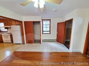 13 Cutter St, Unit #1 in Somerville, MA - Building Photo - Building Photo