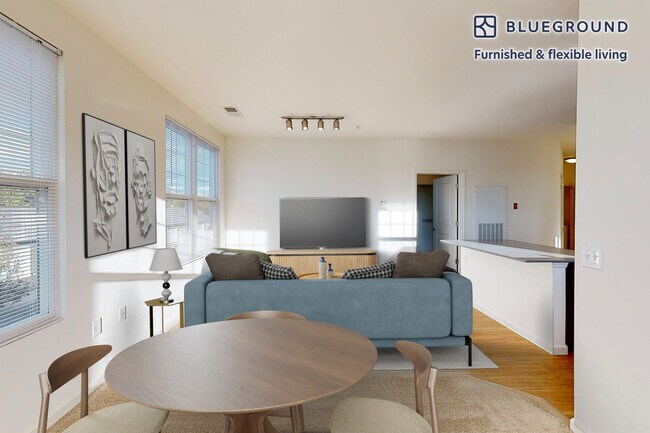 1700 E 5th St in Huntington Station, NY - Building Photo - Building Photo