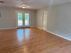 5810 Timberrock Dr in San Antonio, TX - Building Photo - Building Photo