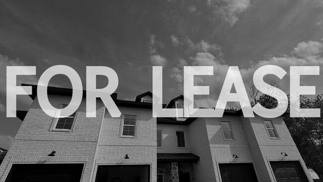 property at 1540 W Long
