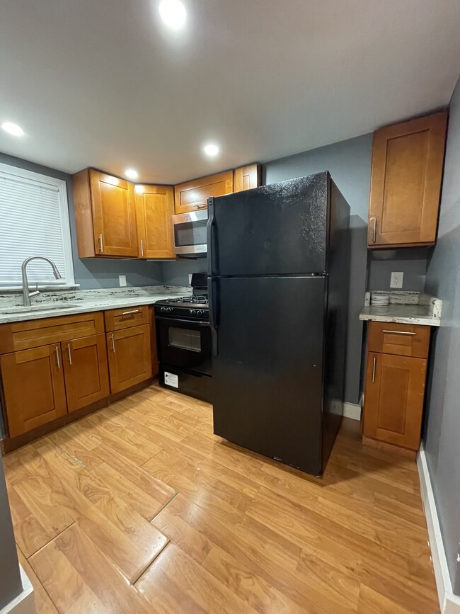 60 Saint James St, Unit 1 in Boston, MA - Building Photo - Building Photo