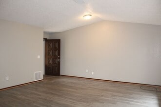 119 Kendra Dr in Midwest City, OK - Building Photo - Building Photo