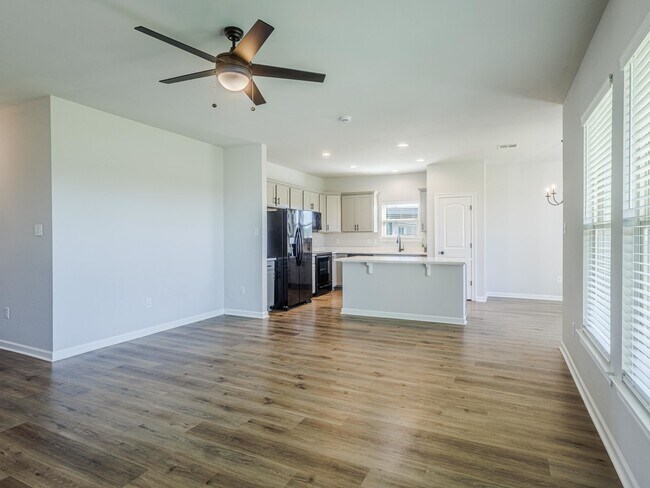 1835 Bowen Rd in Lake Charles, LA - Building Photo - Building Photo