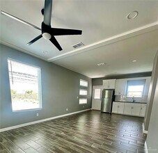 12501 N 39th St in McAllen, TX - Foto de edificio - Building Photo