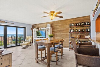 801 S Ocean Dr in Fort Pierce, FL - Foto de edificio - Building Photo