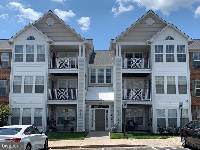 property at 2443 Blue Spring Ct
