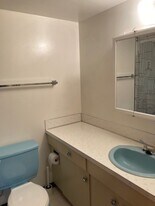 1050 Pemberton in Victoria, BC - Building Photo